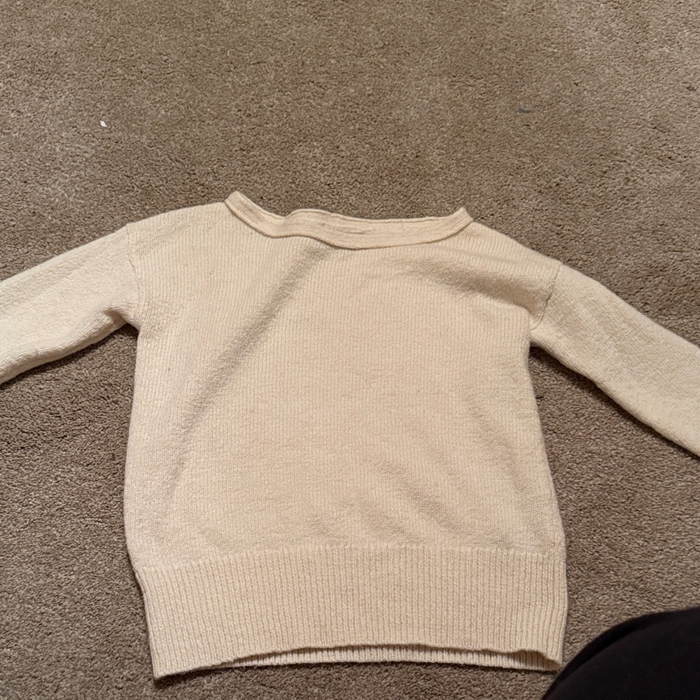 Banana Republic Cream Crew Neck Sweater